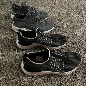 Nike shoe bundle